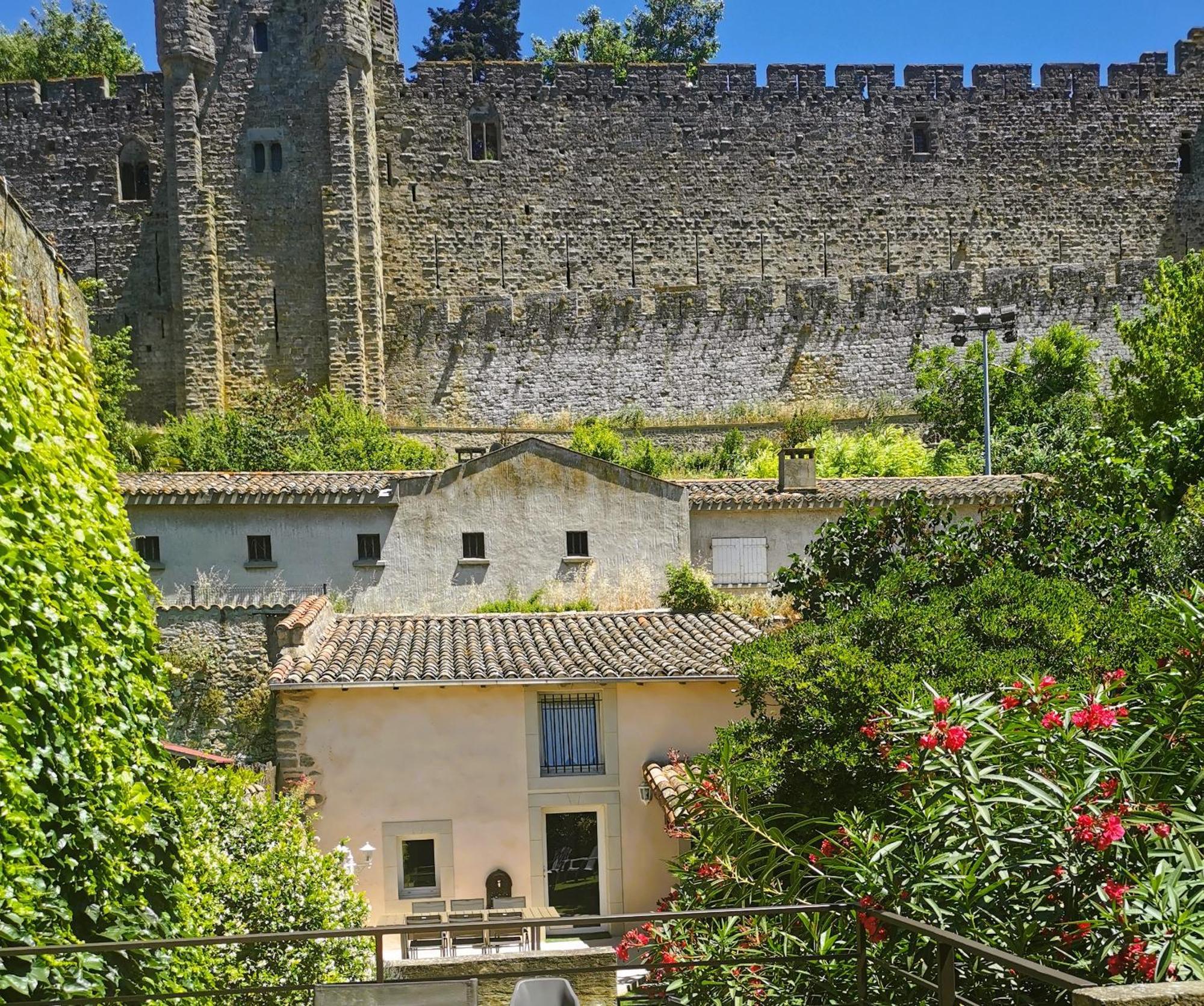 Le Cellier De Beaulieu, Au Pied De La Cite, Maison De Vacances Avec Climatisation Et Jacuzzi Carcassonne Exterior photo